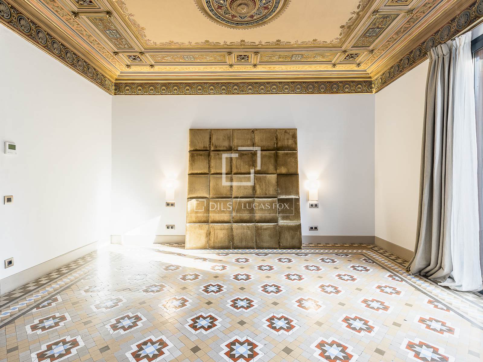 Huoneisto Barcelona, Espanja 3 makuuhuonetta, 196 m2 No. 150562