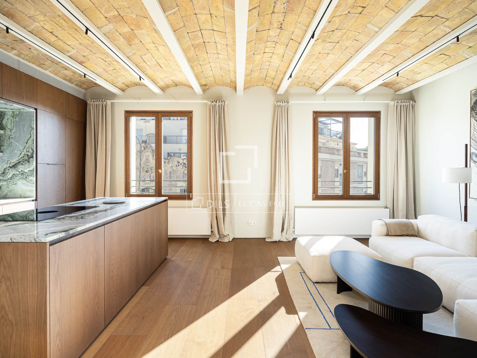 Wohnung in Barcelona, Spanien 3 Schlafzimmer, 142 m2 Nr. 150565