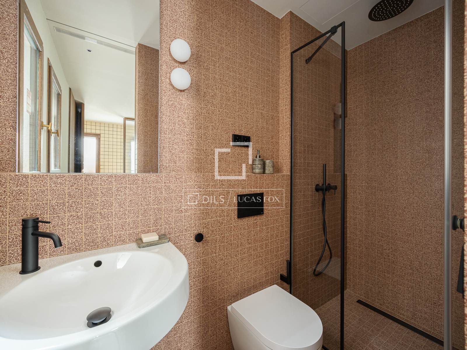 Wohnung in Barcelona, Spanien 3 Schlafzimmer, 142 m2 Nr. 150565