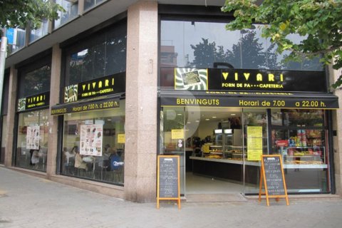 Cafe / restaurant in Sants-Montjuic, Barcelona, Spain 530 sq.m. No. 151926