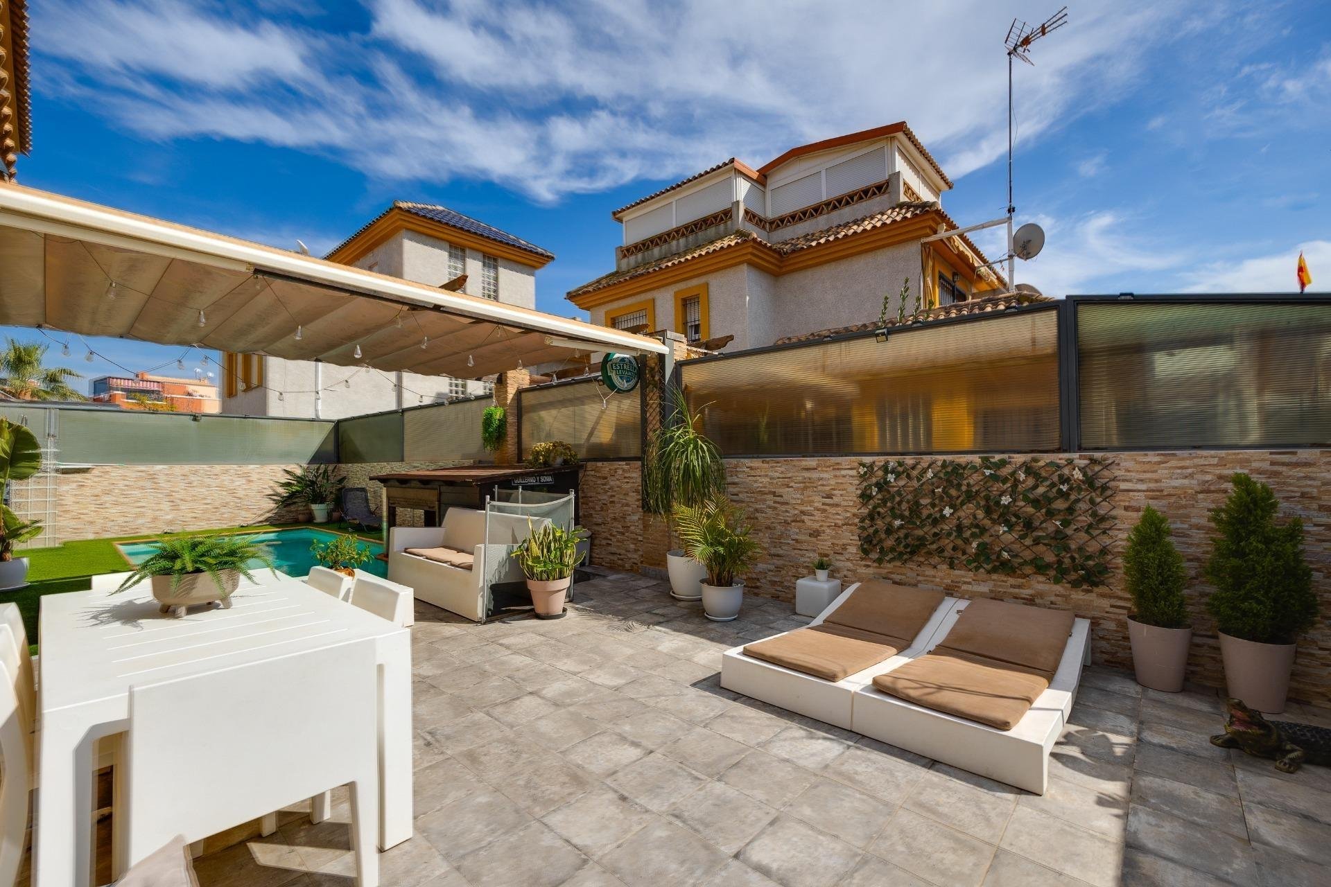 Villa en Los Montesinos, Alicante, España 3 dormitorios, 100 m2 No. 156243