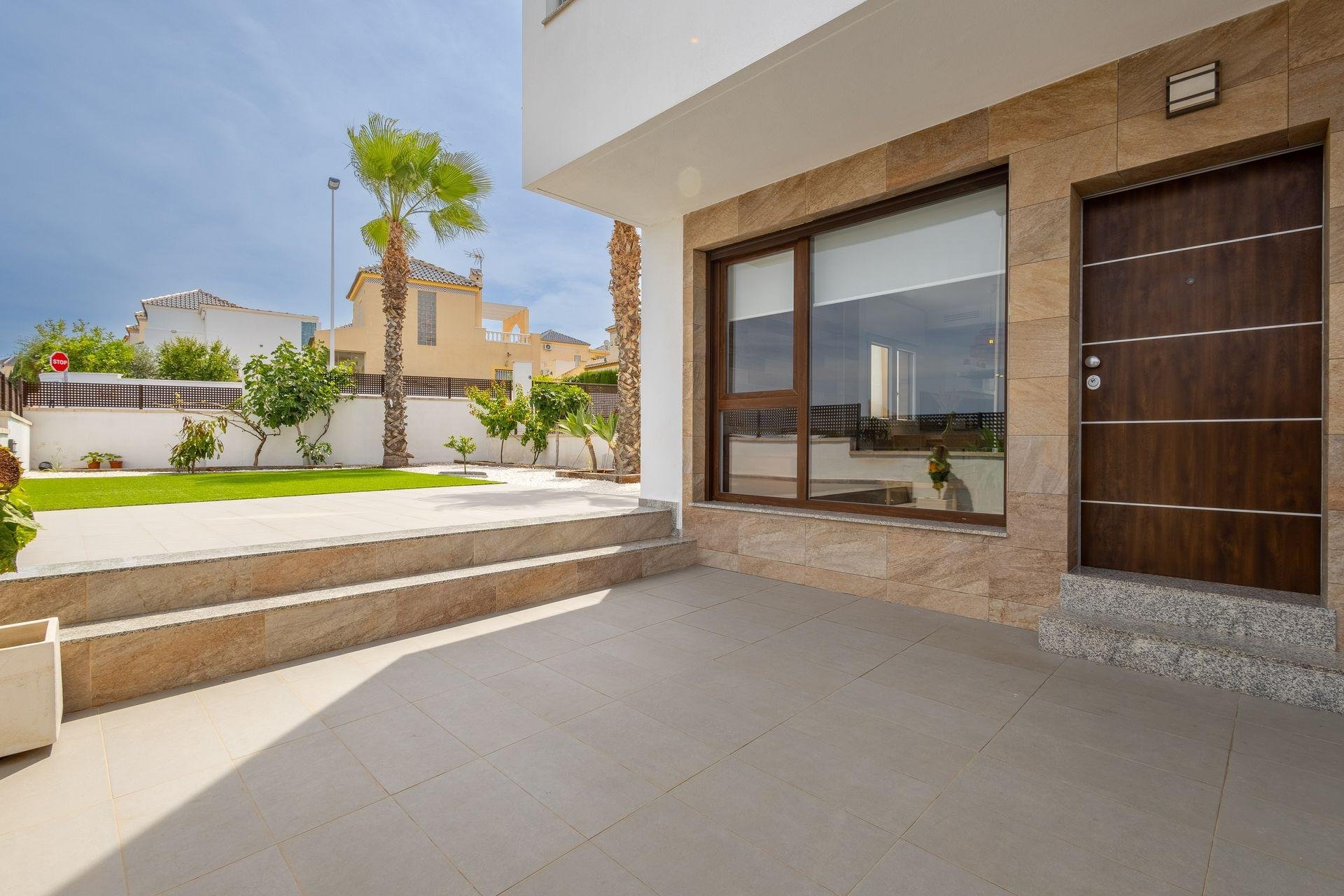Talo Torrevieja, Alicante, Espanja 107 m2 No. 193578
