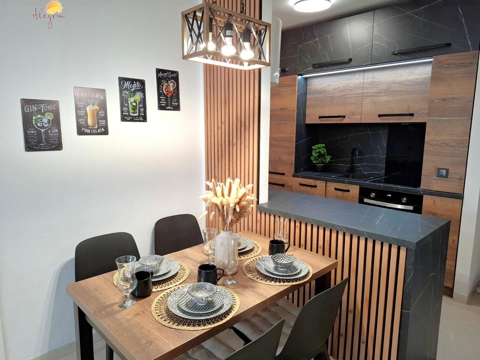 Apartment à Torrevieja, Alicante, Espagne 1 chambre, 65 m2 No. 193580