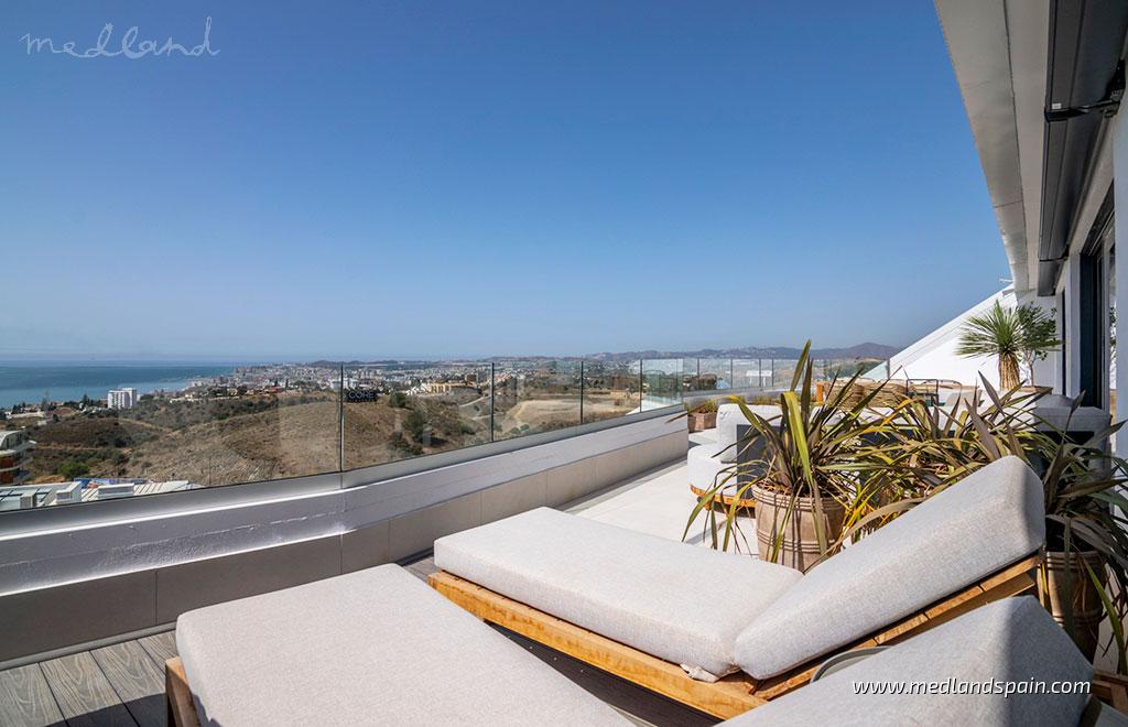 Appartamento a Fuengirola, Malaga, Spagna 3 camere da letto, 245 mq. N° 104673