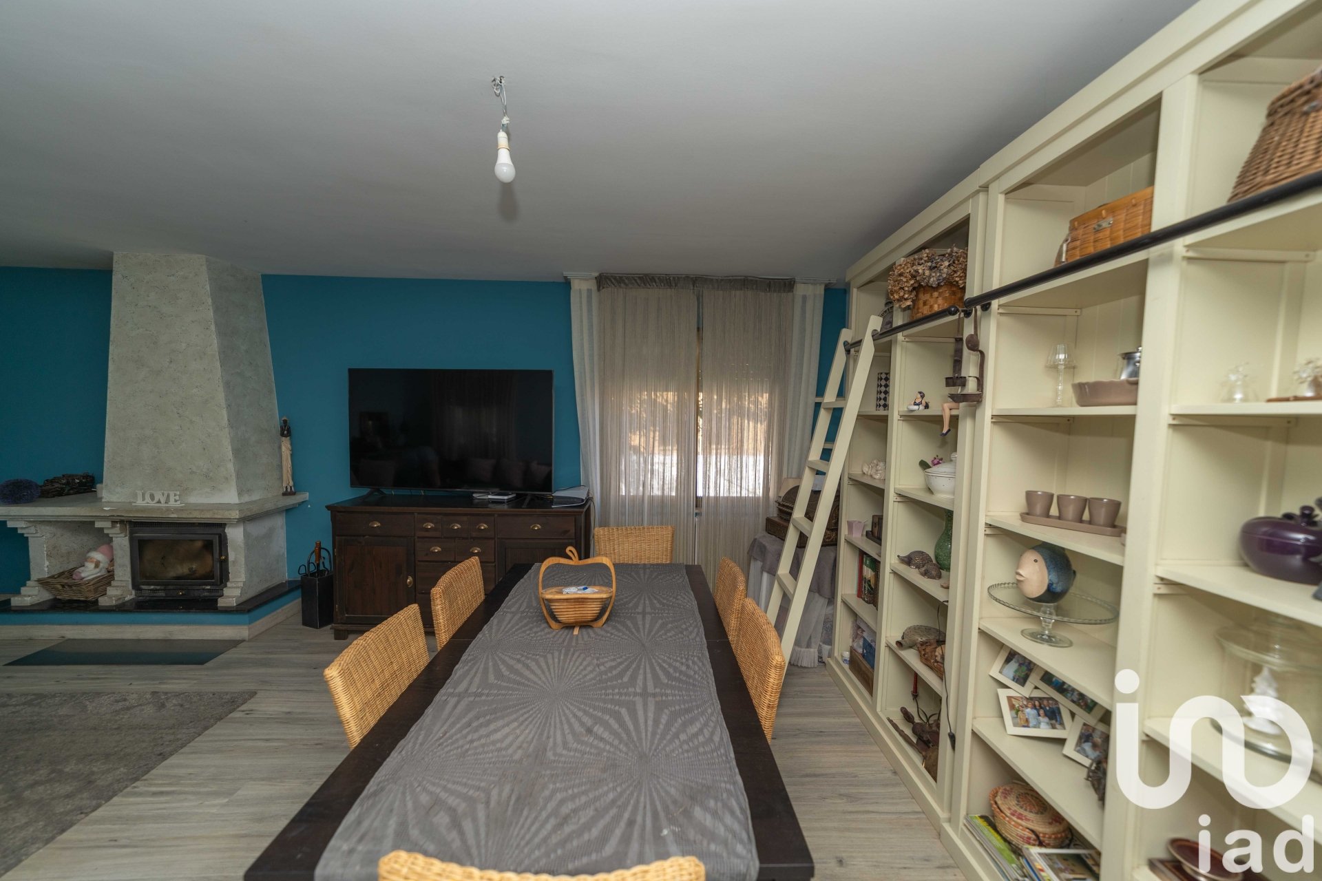 House in Valverde de la Virgen, Leon, Spain 6 bedrooms, 560 sq.m. No. 153269