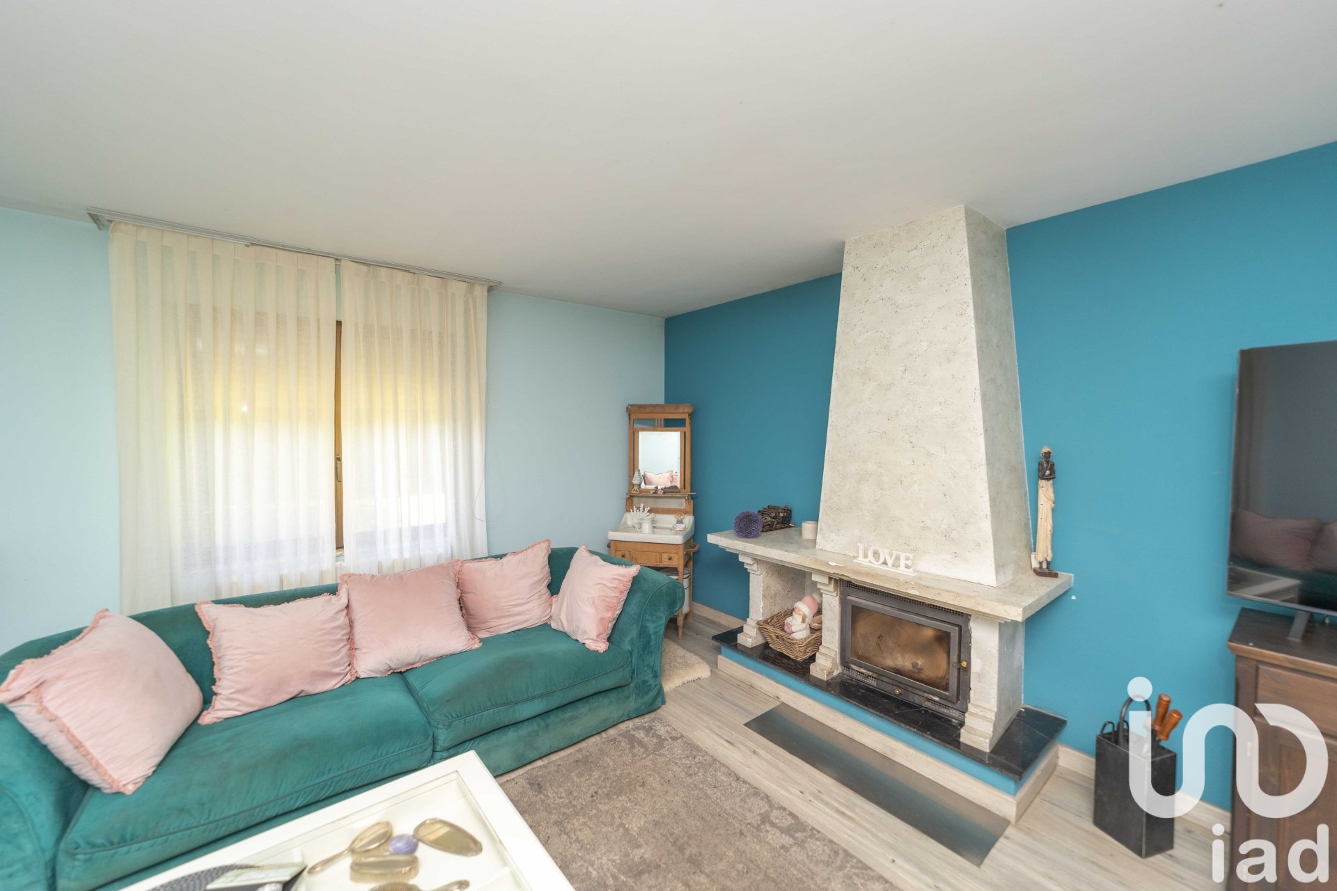 House in Valverde de la Virgen, Leon, Spain 6 bedrooms, 560 sq.m. No. 153269