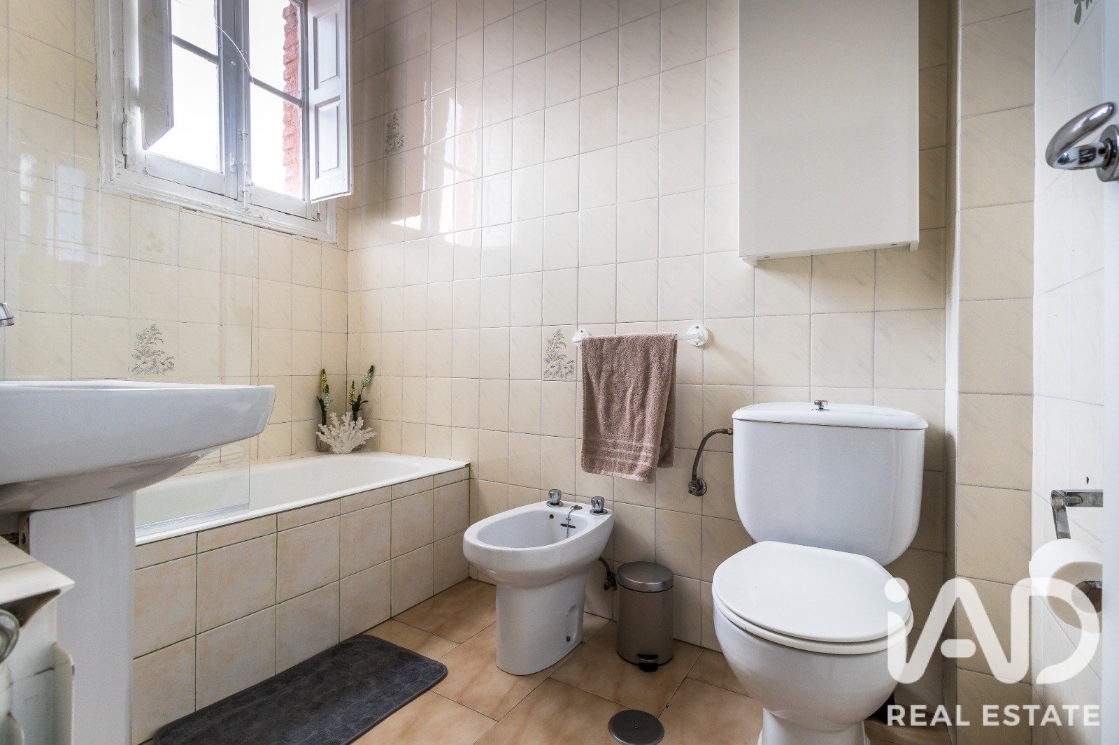 Apartment in Leon, Spain 2 bedrooms, 70 sq.m. No. 188274