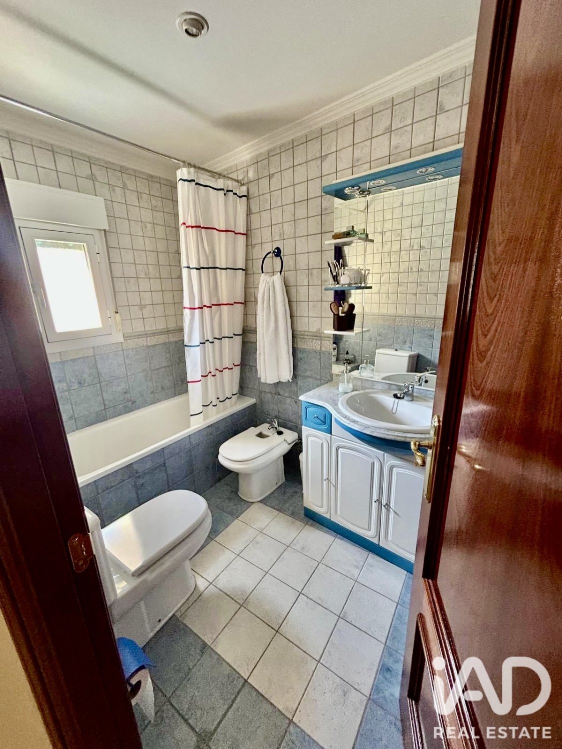 House in Leon, Spain 3 bedrooms, 169 sq.m. No. 188272