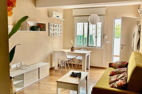 Apartament w Torrevieja, Alicante, Hiszpania 2 sypialnie, 54 mkw. nr 189386