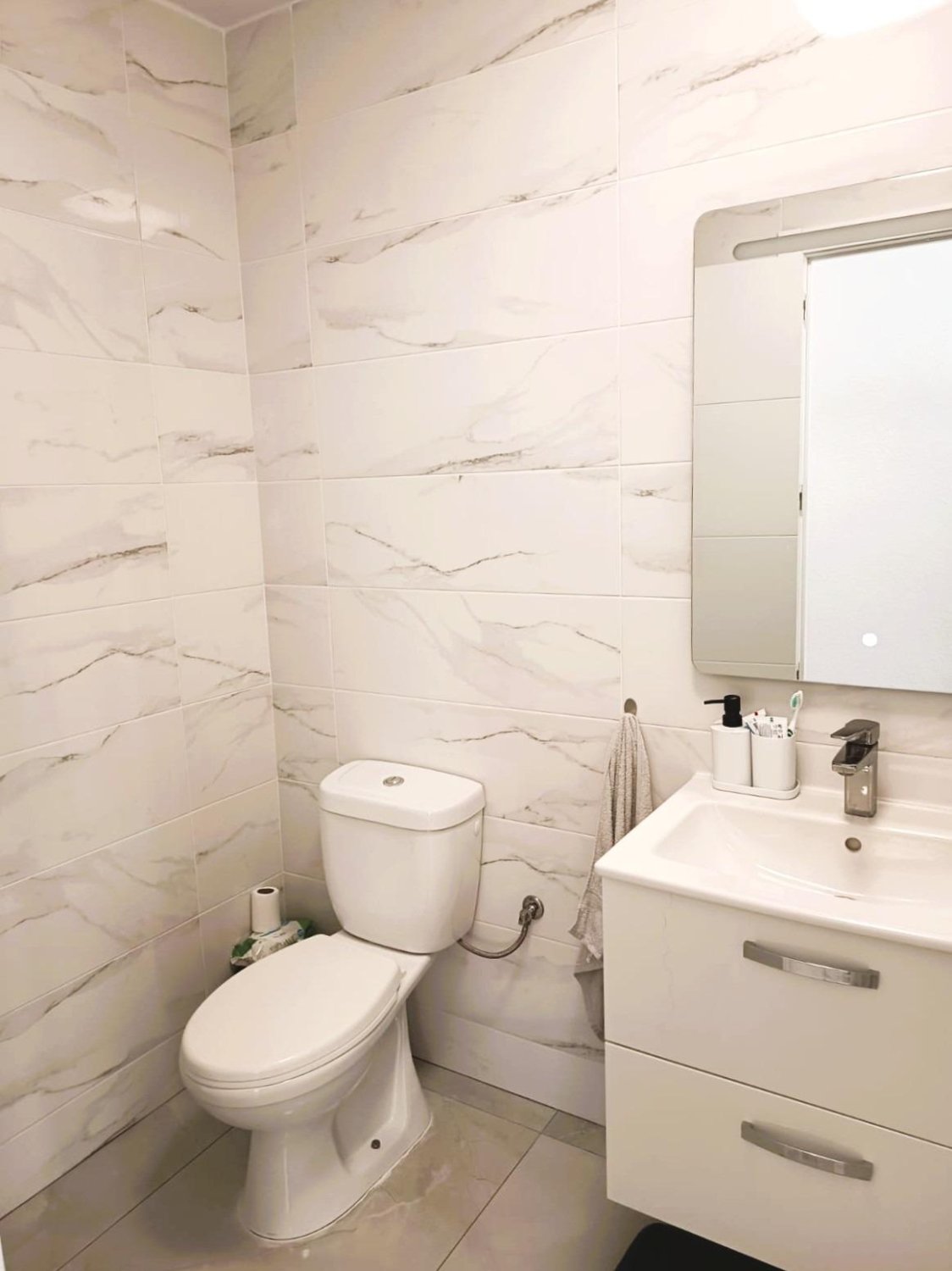 Apartamento en Torrevieja, Alicante, España 3 dormitorios, 108 m2 No. 189384