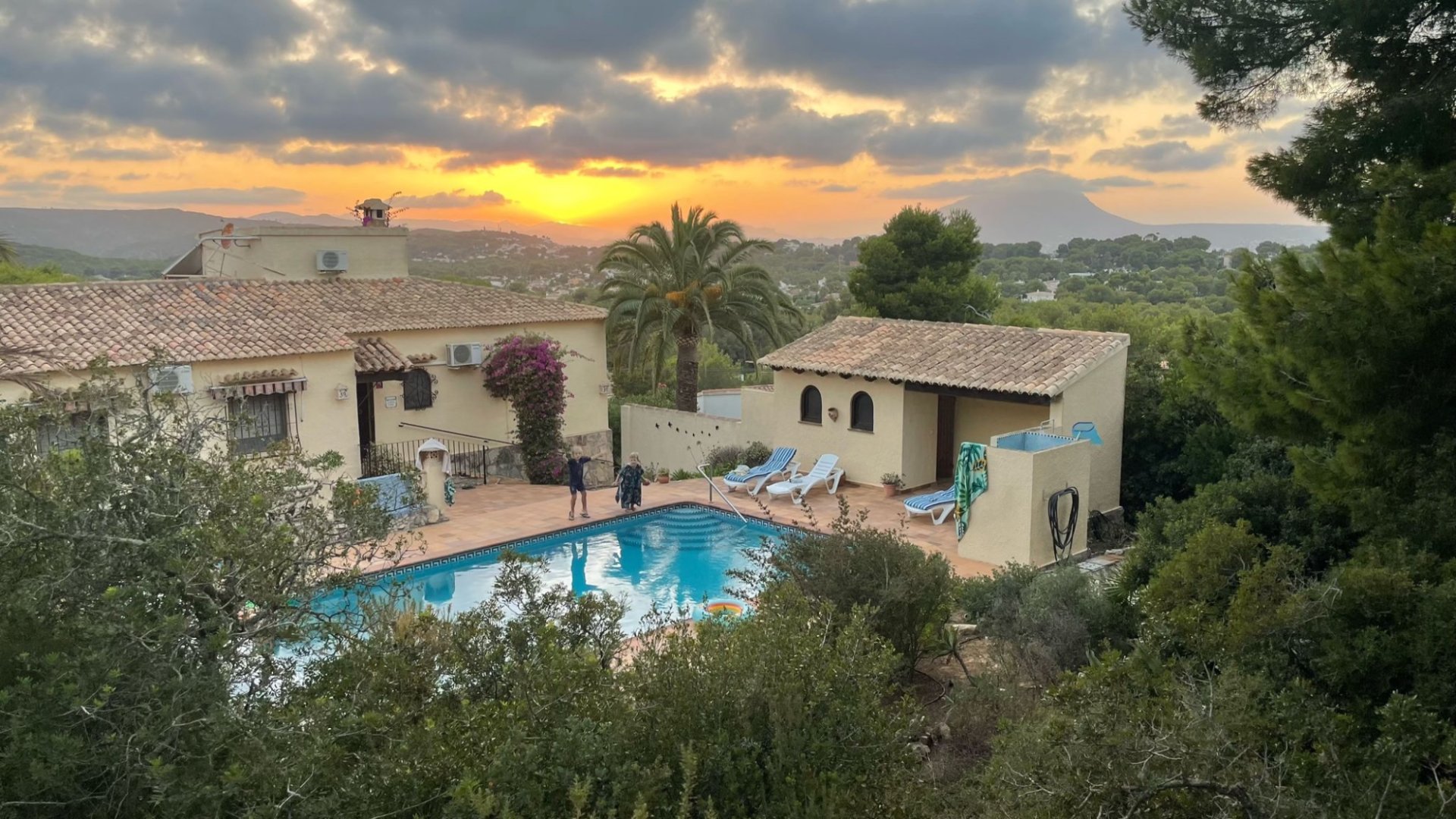 Villa i Javea, Alicante, Spanien 6 sovrum, 271 kvm. Nr. 136762
