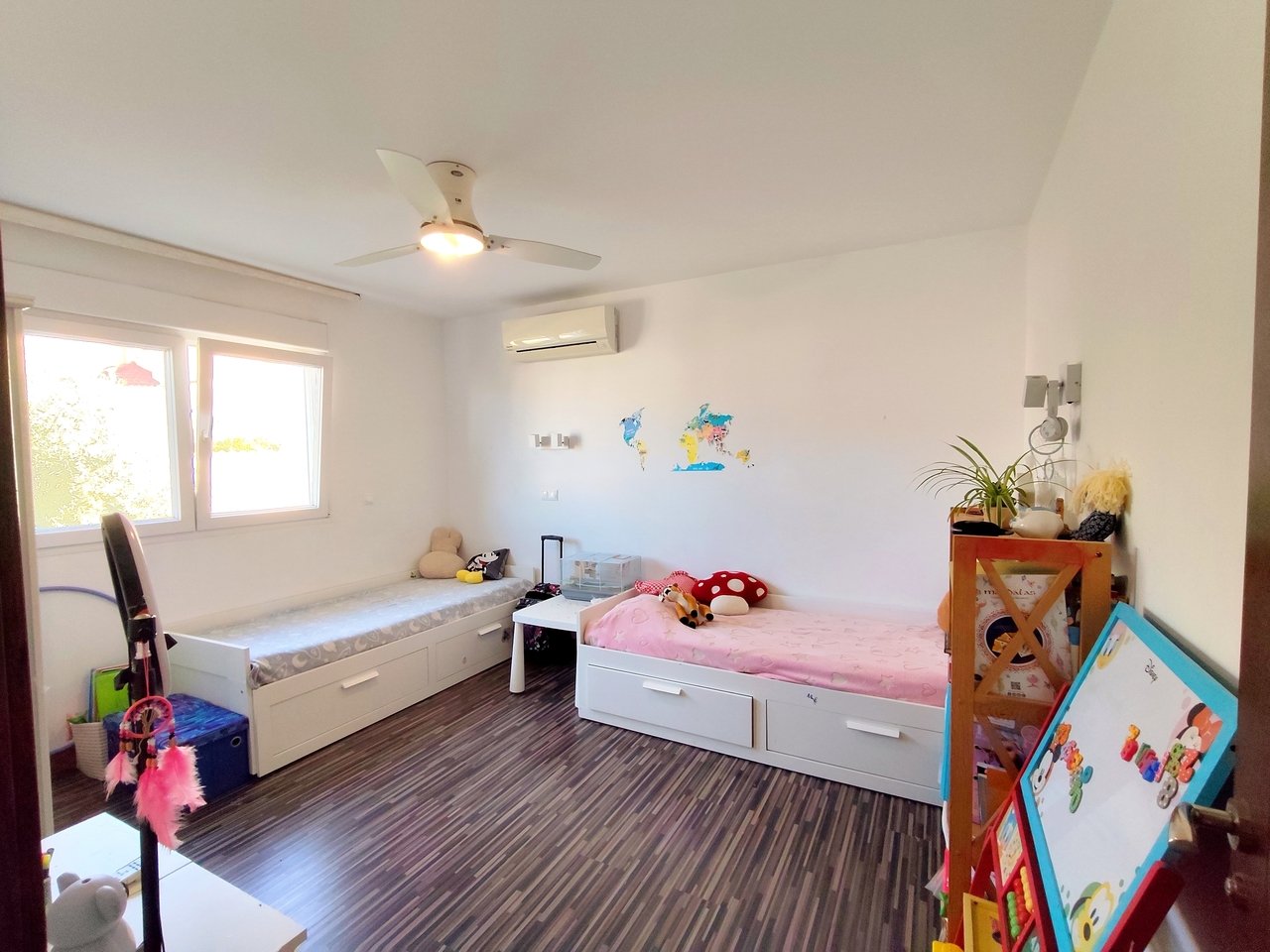 Villa en Ciudad Quesada, Alicante, España 4 dormitorios, 312 m2 No. 190086