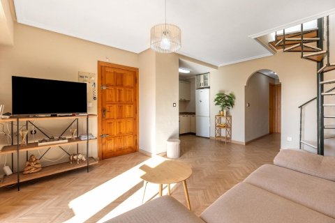 Apartament w Torrevieja, Alicante, Hiszpania 3 sypialnie, 75 mkw. nr 183577