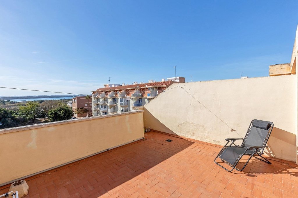 Wohnung in Torrevieja, Alicante, Spanien 3 Schlafzimmer, 75 m2 Nr. 183577
