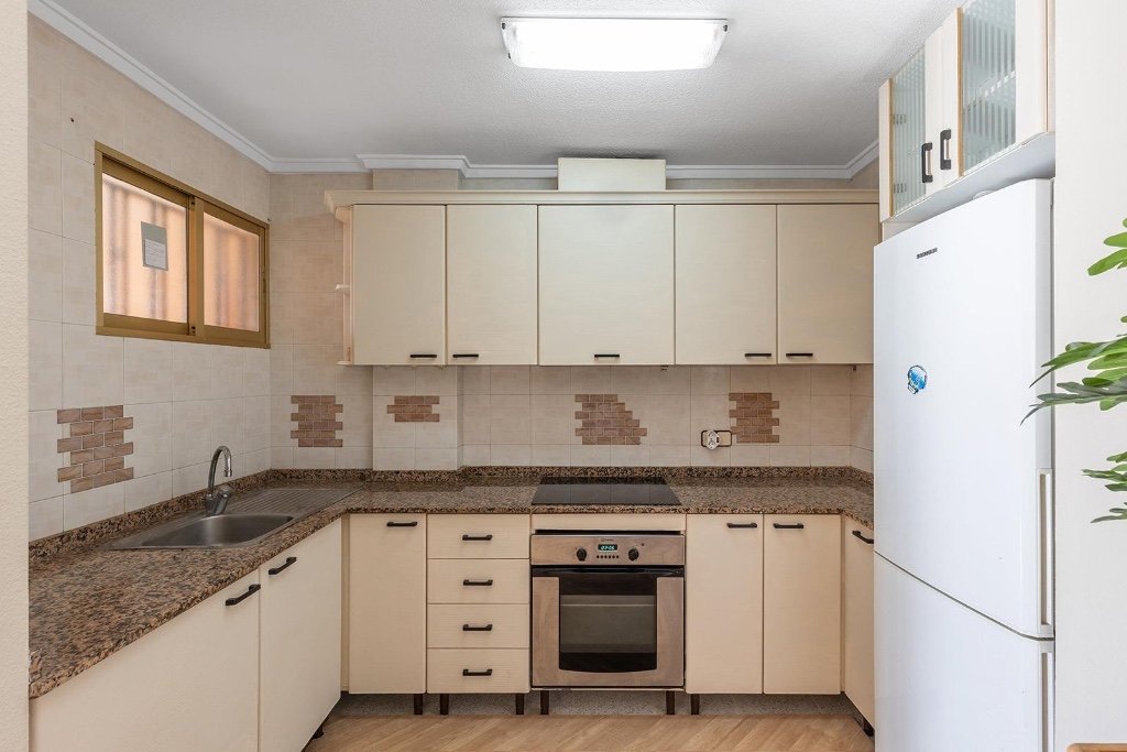 Wohnung in Torrevieja, Alicante, Spanien 3 Schlafzimmer, 75 m2 Nr. 183577