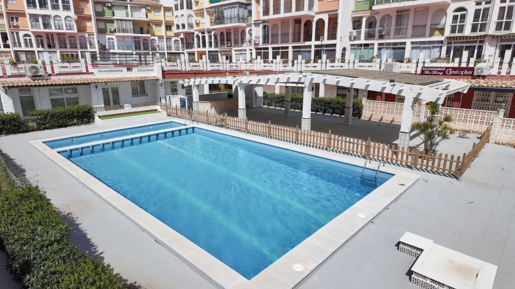 Apartment à Torrevieja, Alicante, Espagne 1 chambre,  No. 183579