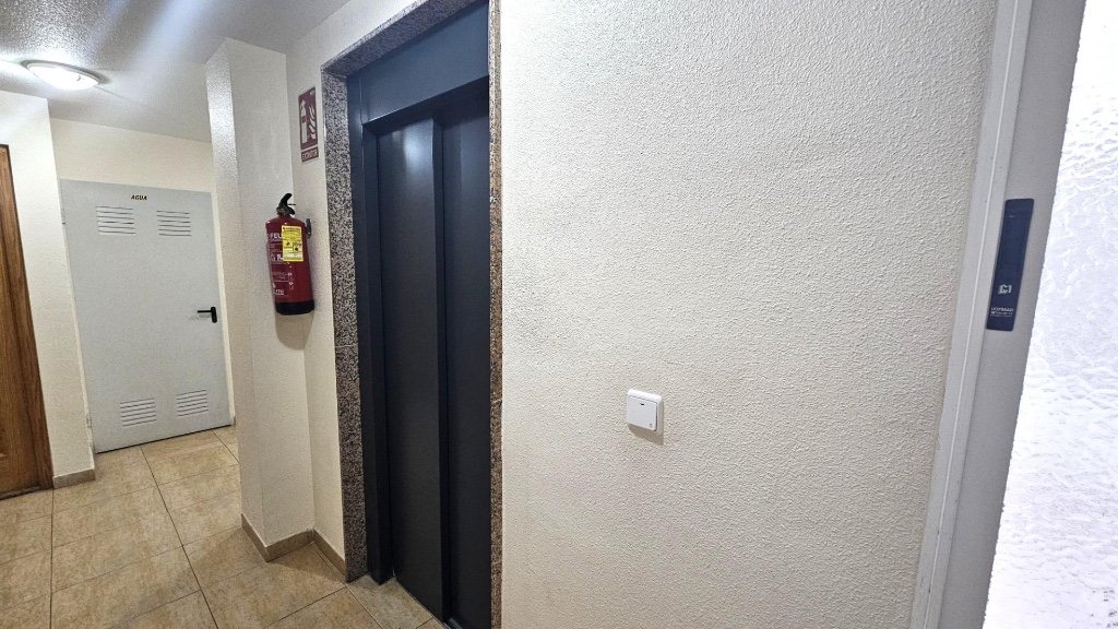 Apartment à Torrevieja, Alicante, Espagne 1 chambre, 50 m2 No. 183578