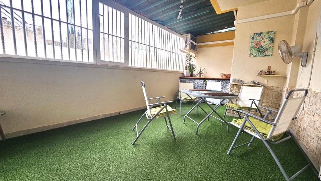 Apartment à Torrevieja, Alicante, Espagne 1 chambre, 50 m2 No. 183578