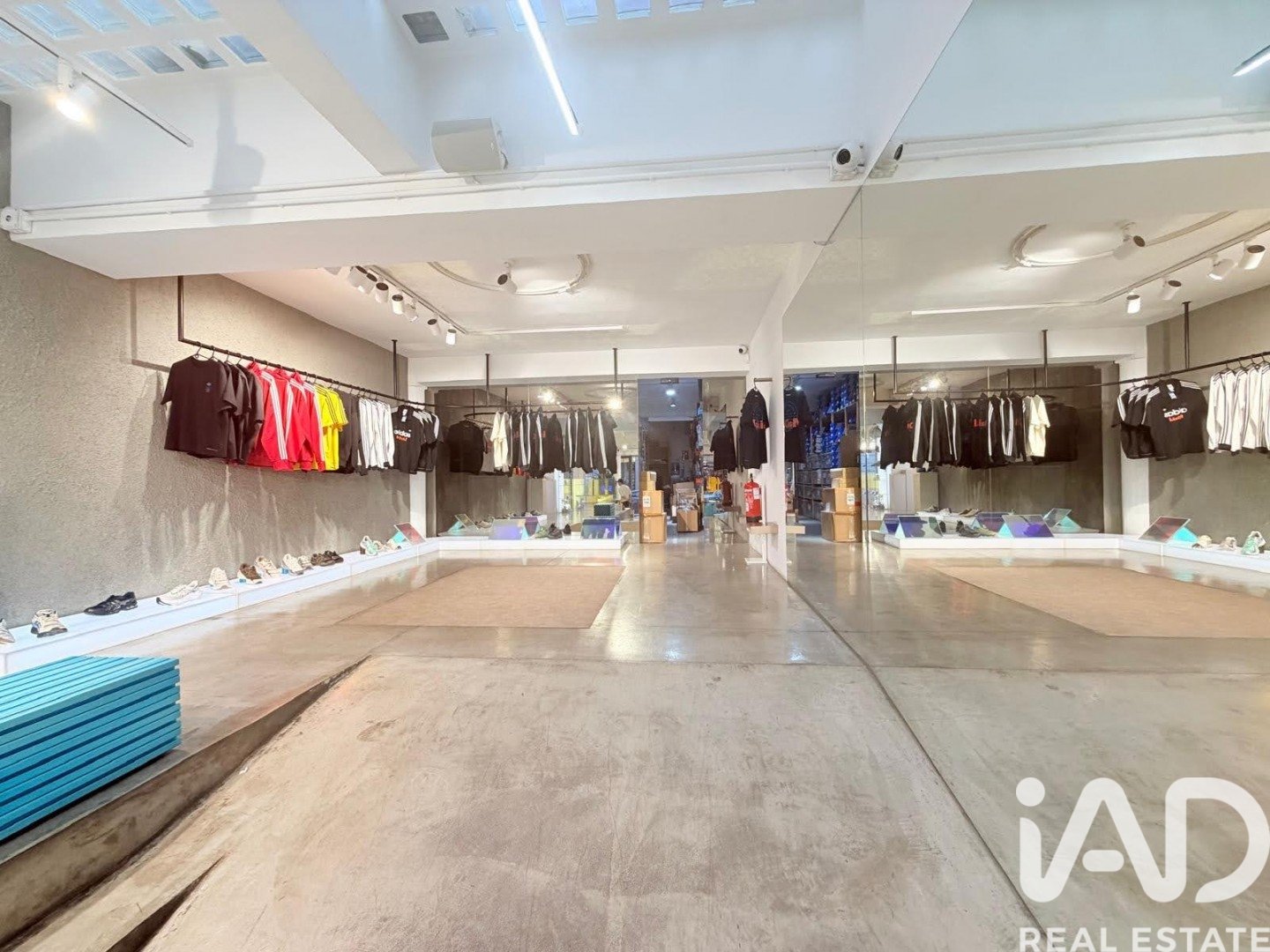 Komerciāls īpašums Madrid, Spānijā 298 m2 Nr. 187548
