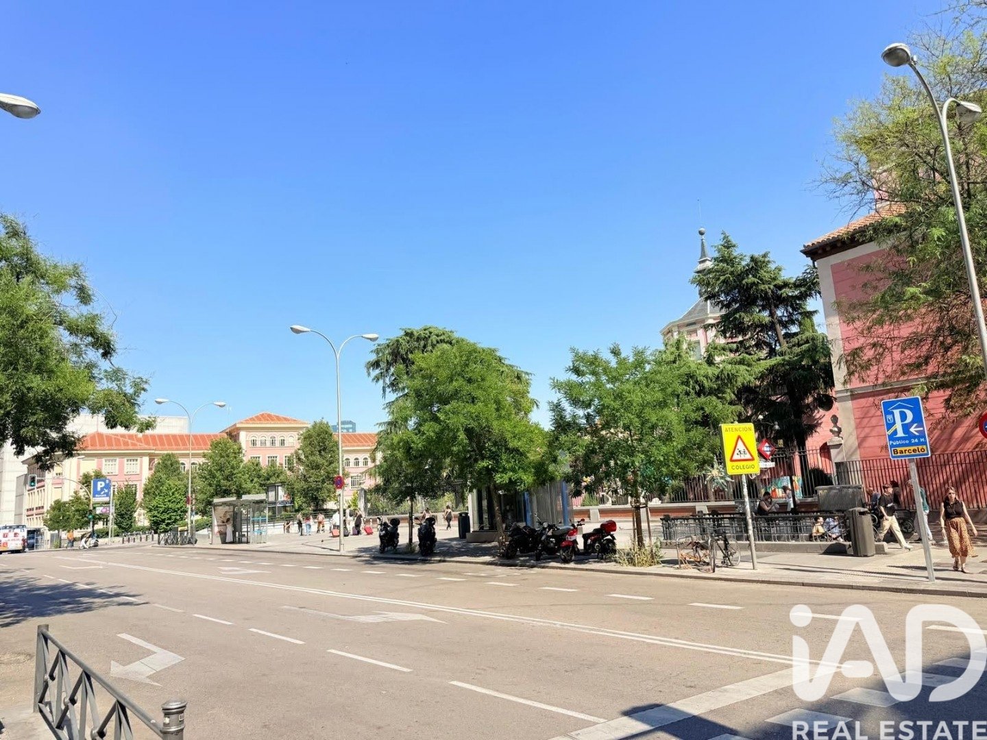 Komerciāls īpašums Madrid, Spānijā 298 m2 Nr. 187548