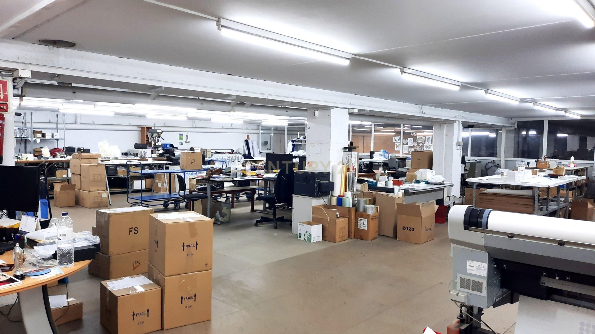 Komerciāls īpašums Mataro, Barcelona, Spānijā 1284 m2 Nr. 196049