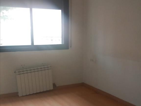 Apartamento en Sallent, Barcelona, España 2 dormitorios, 72 m2 No. 196045