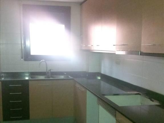 Apartamento en Sallent, Barcelona, España 2 dormitorios, 72 m2 No. 196045