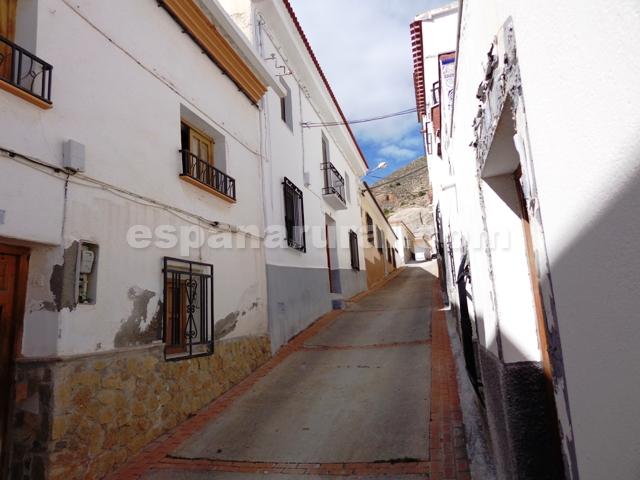 Сasa en Somontin, Almería, España 6 dormitorios, 60 m2 No. 184106