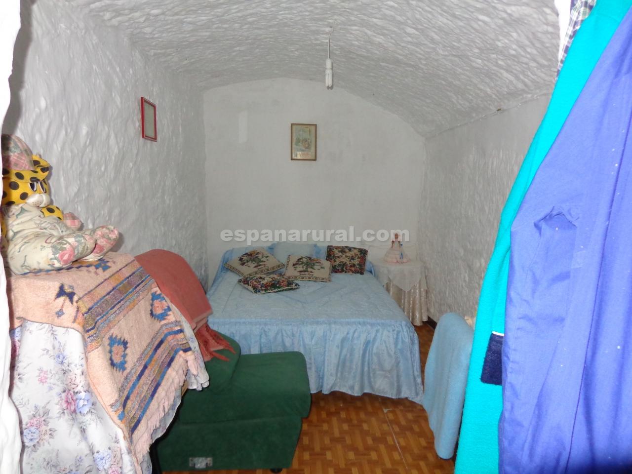 Townhouse in Caniles, Granada, Spain 4 bedrooms,  No. 184101