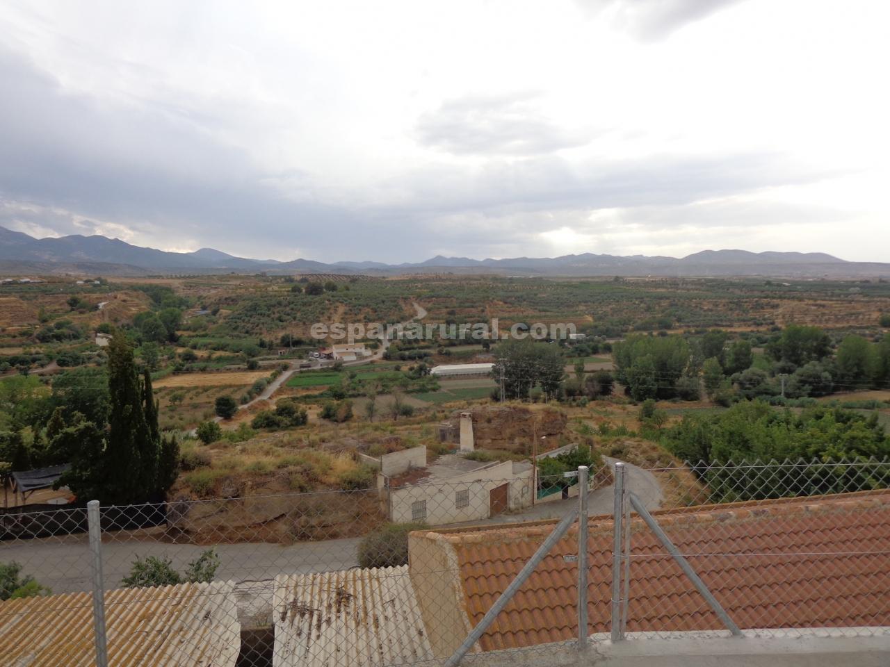 Townhouse in Caniles, Granada, Spain 4 bedrooms,  No. 184101
