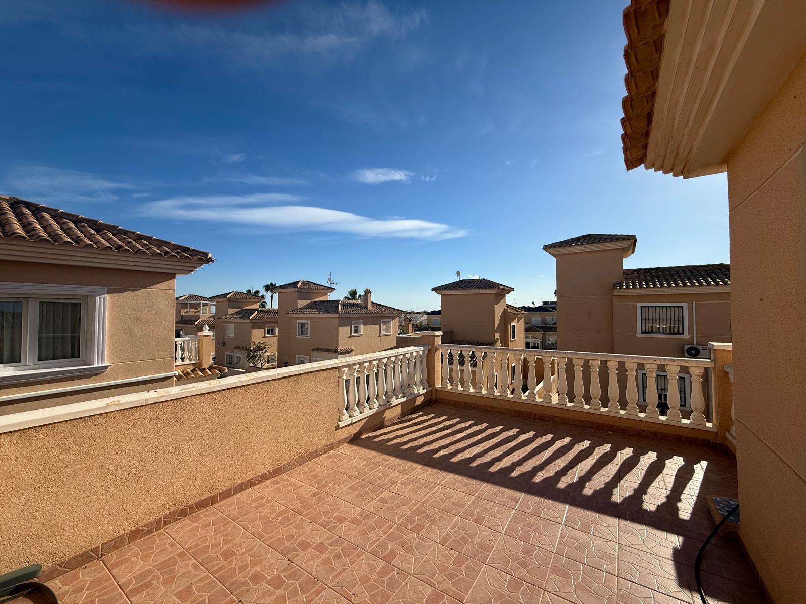 Huvila La Florida, Alicante, Espanja 3 makuuhuonetta, 200 m2 No. 139920