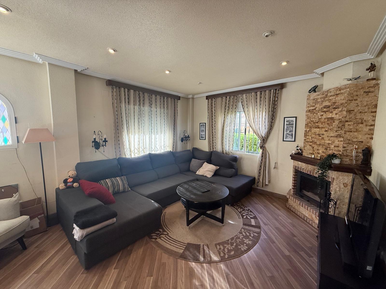 Huvila La Florida, Alicante, Espanja 3 makuuhuonetta, 200 m2 No. 139920