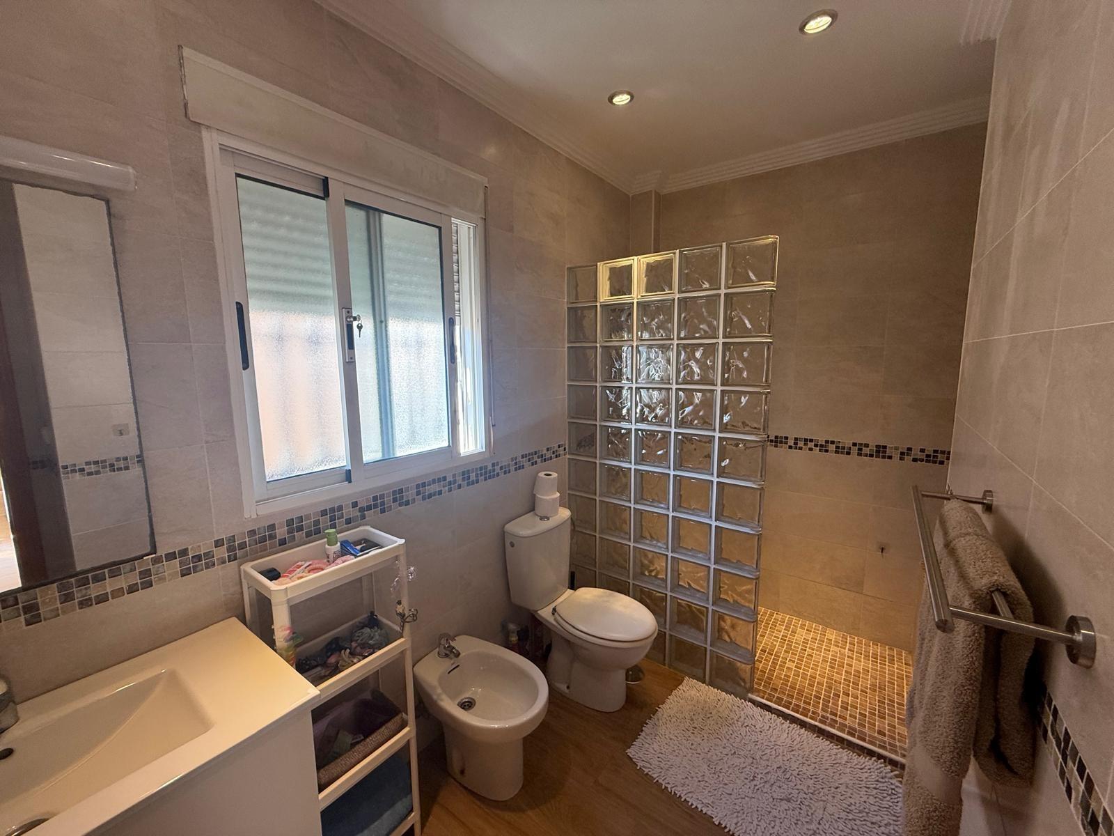 Huvila La Florida, Alicante, Espanja 3 makuuhuonetta, 200 m2 No. 139920