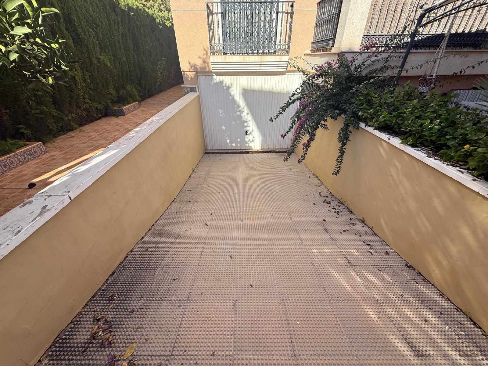 Huvila La Florida, Alicante, Espanja 3 makuuhuonetta, 200 m2 No. 139920