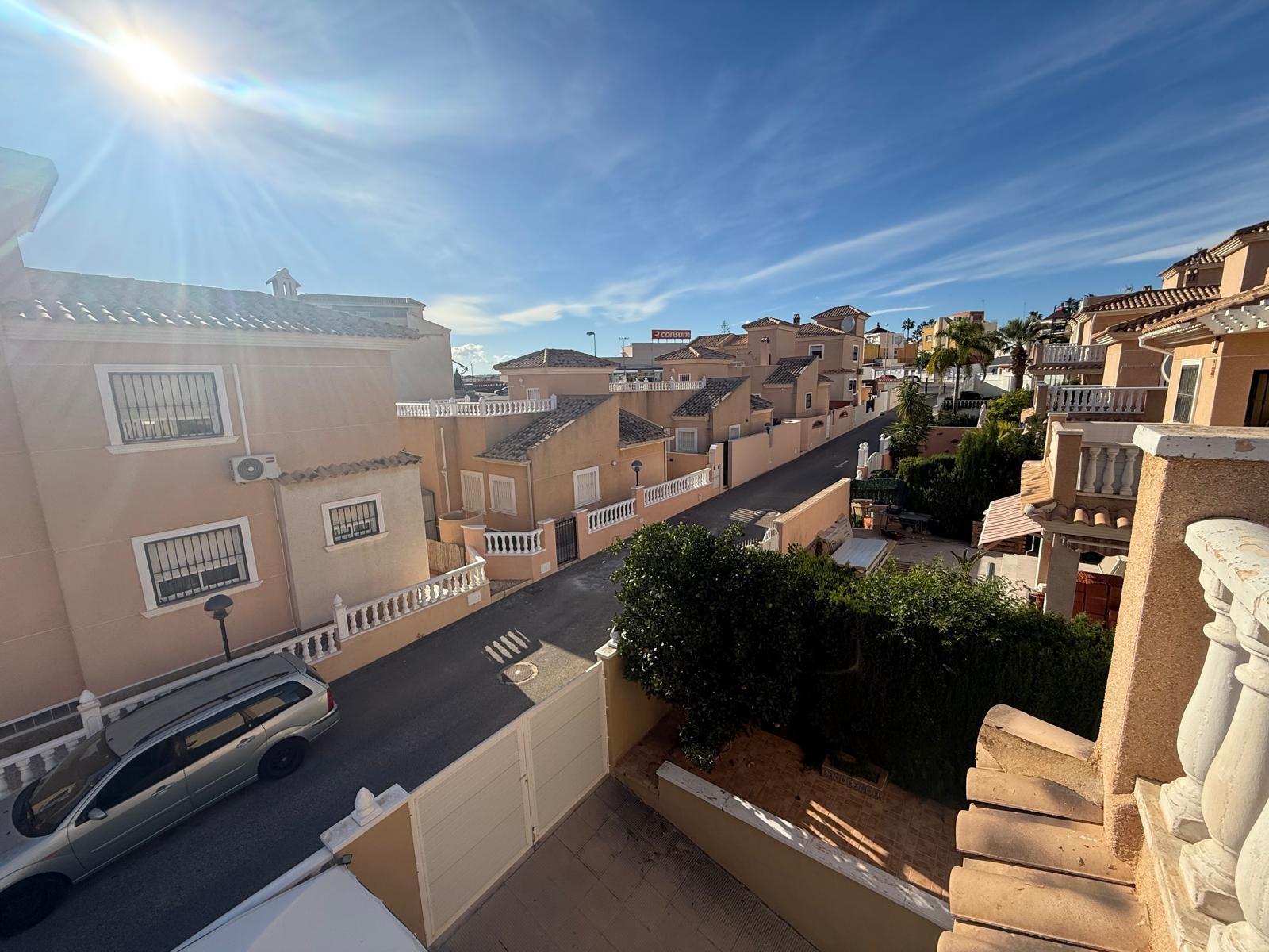 Huvila La Florida, Alicante, Espanja 3 makuuhuonetta, 200 m2 No. 139920