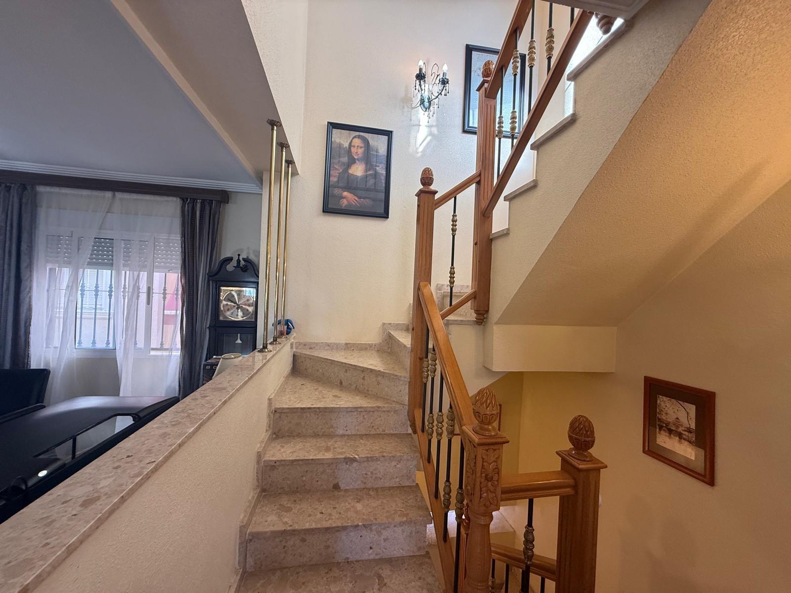 Huvila La Florida, Alicante, Espanja 3 makuuhuonetta, 200 m2 No. 139920