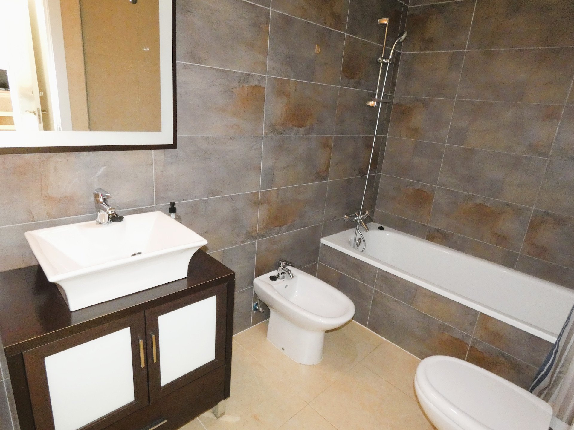 Apartment in Alicante, Spain 4 bedrooms, 112 sq.m. No. 139922