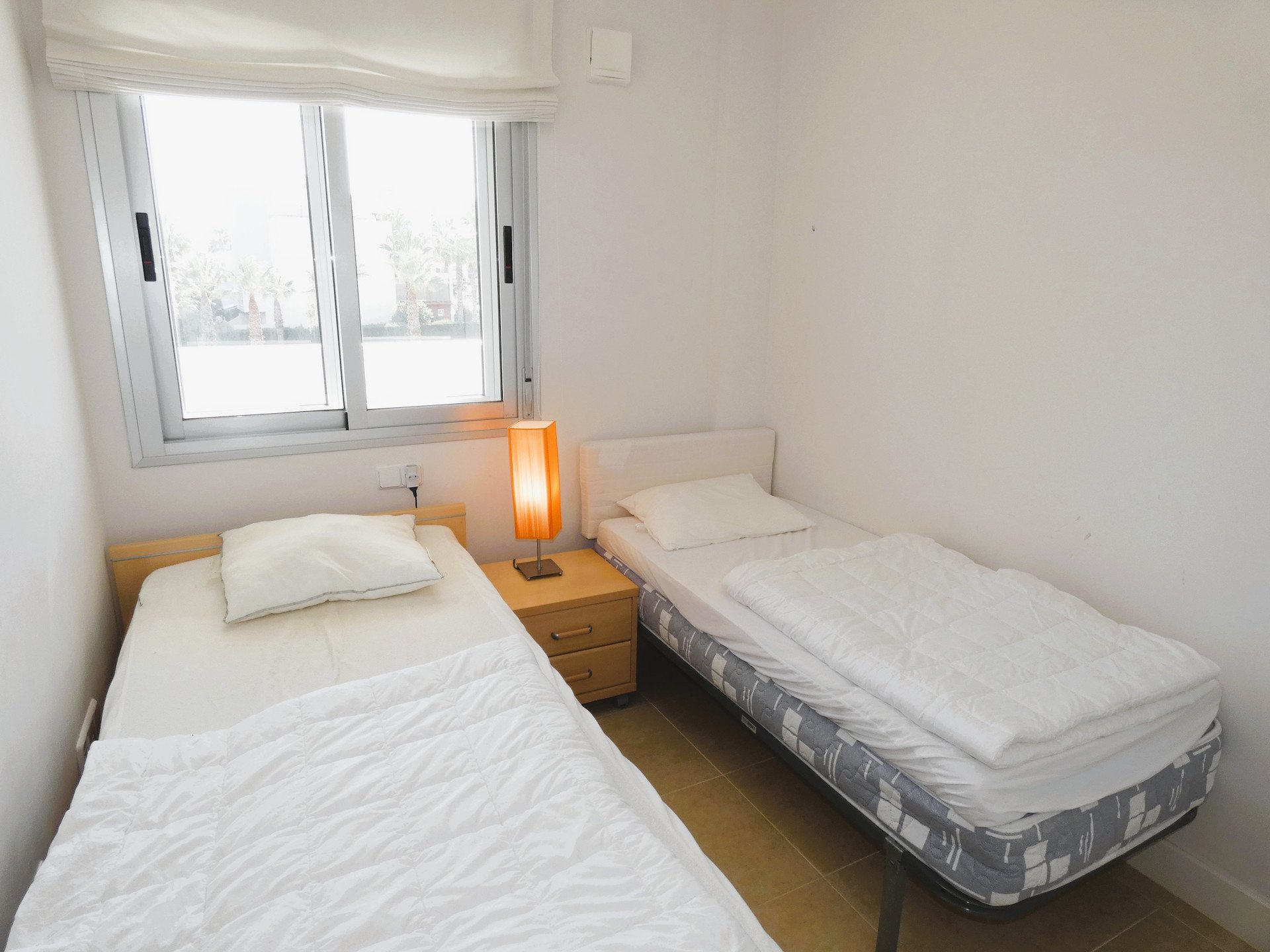 Apartment in Alicante, Spain 4 bedrooms, 112 sq.m. No. 139922
