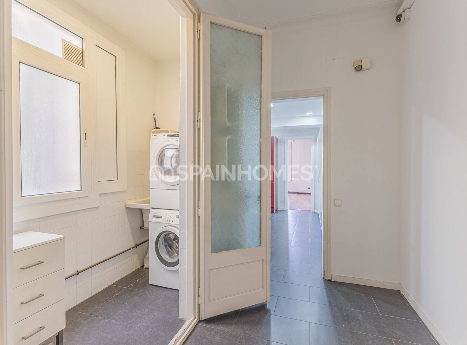 Dzīvoklis Barcelona, Spānijā 5 istabas, 223 m2 Nr. 177908