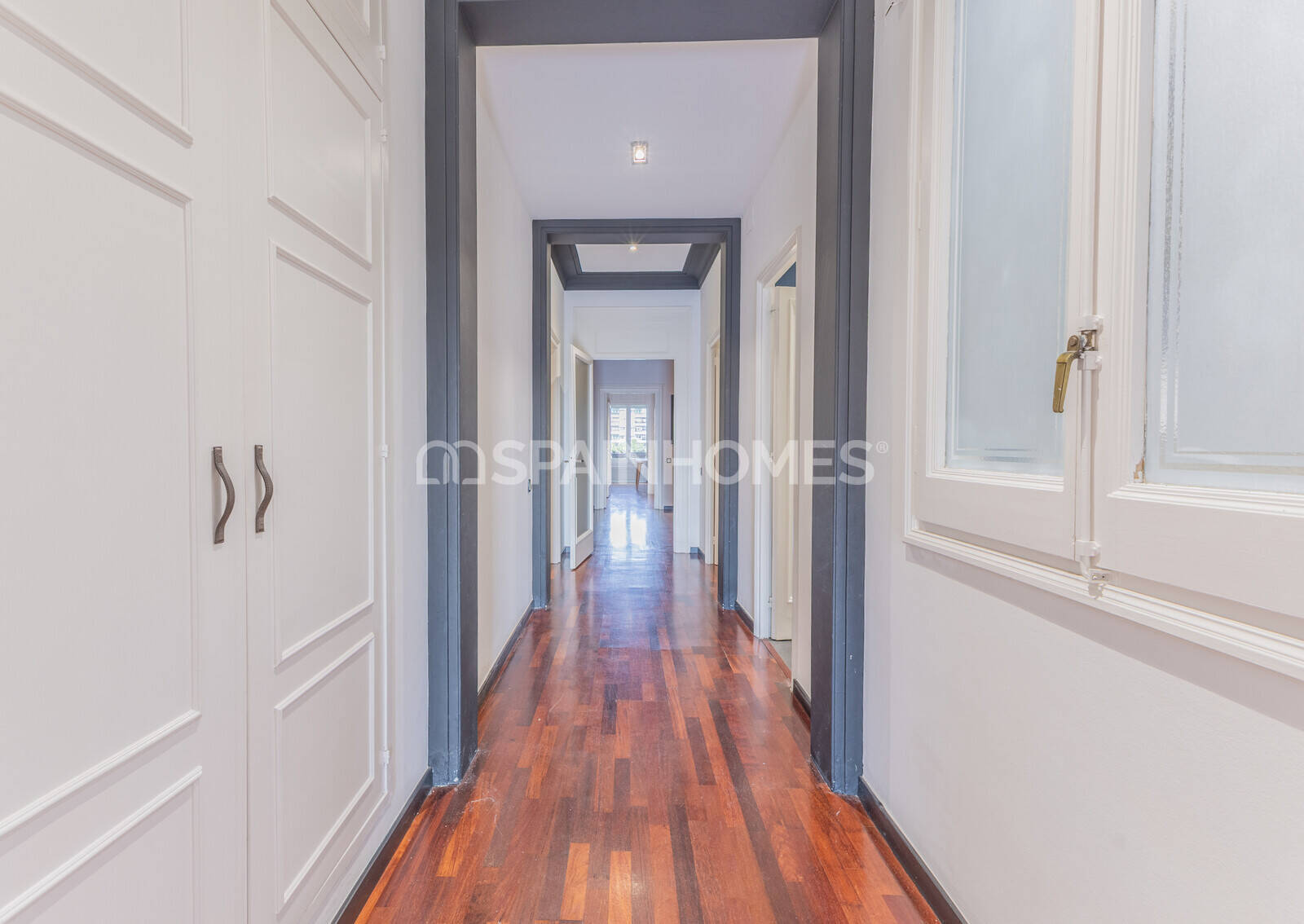 Dzīvoklis Barcelona, Spānijā 5 istabas, 223 m2 Nr. 177908