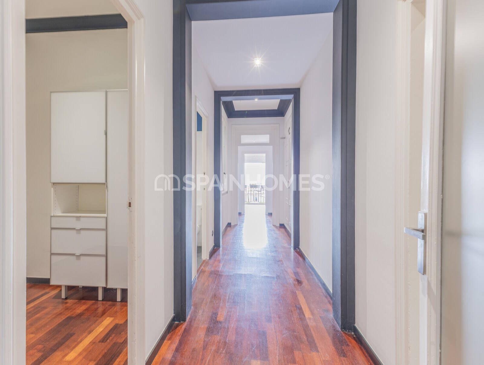 Dzīvoklis Barcelona, Spānijā 5 istabas, 223 m2 Nr. 177908