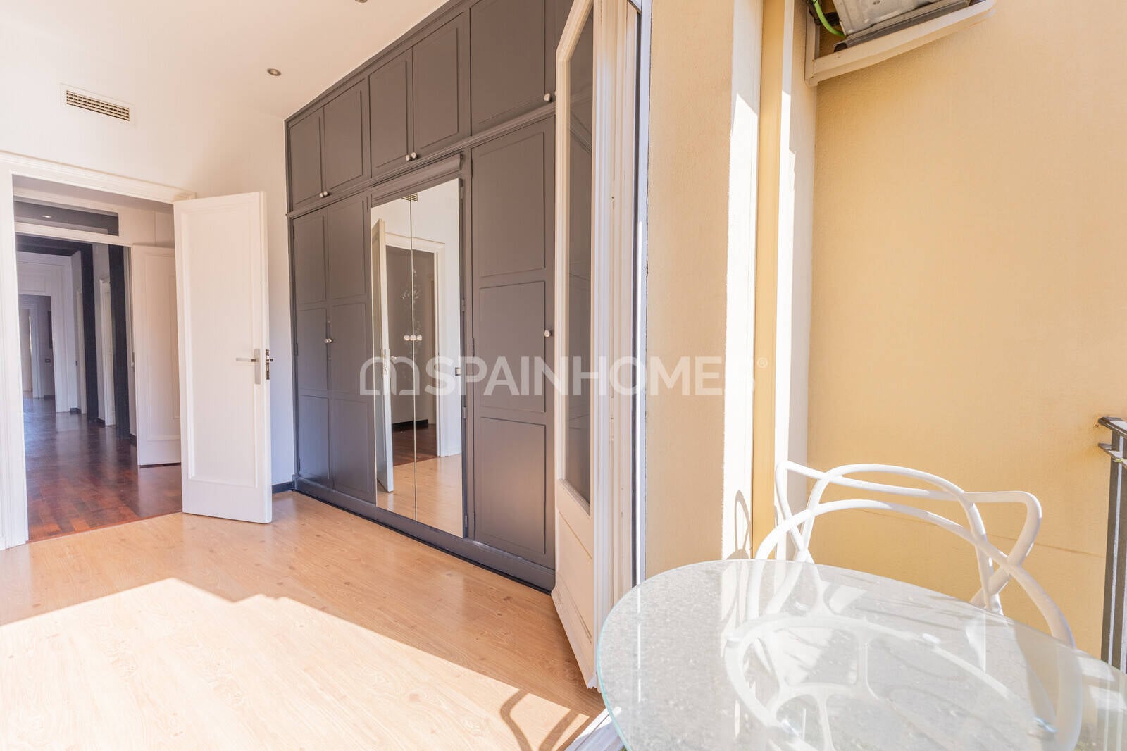 Dzīvoklis Barcelona, Spānijā 5 istabas, 223 m2 Nr. 177908