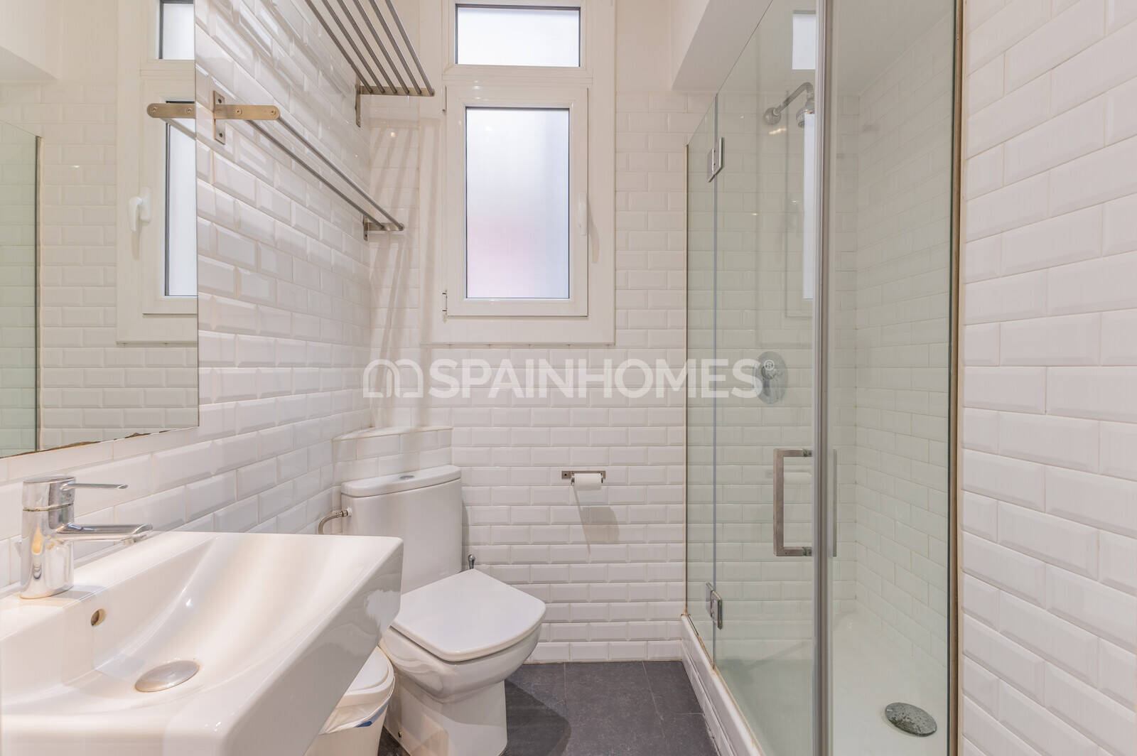 Dzīvoklis Barcelona, Spānijā 5 istabas, 223 m2 Nr. 177908