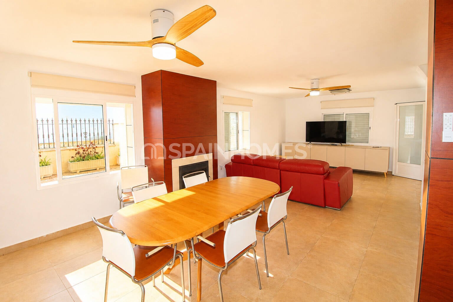 Villa in Orihuela, Alicante, Spain 5 bedrooms, 329 sq.m. No. 177909