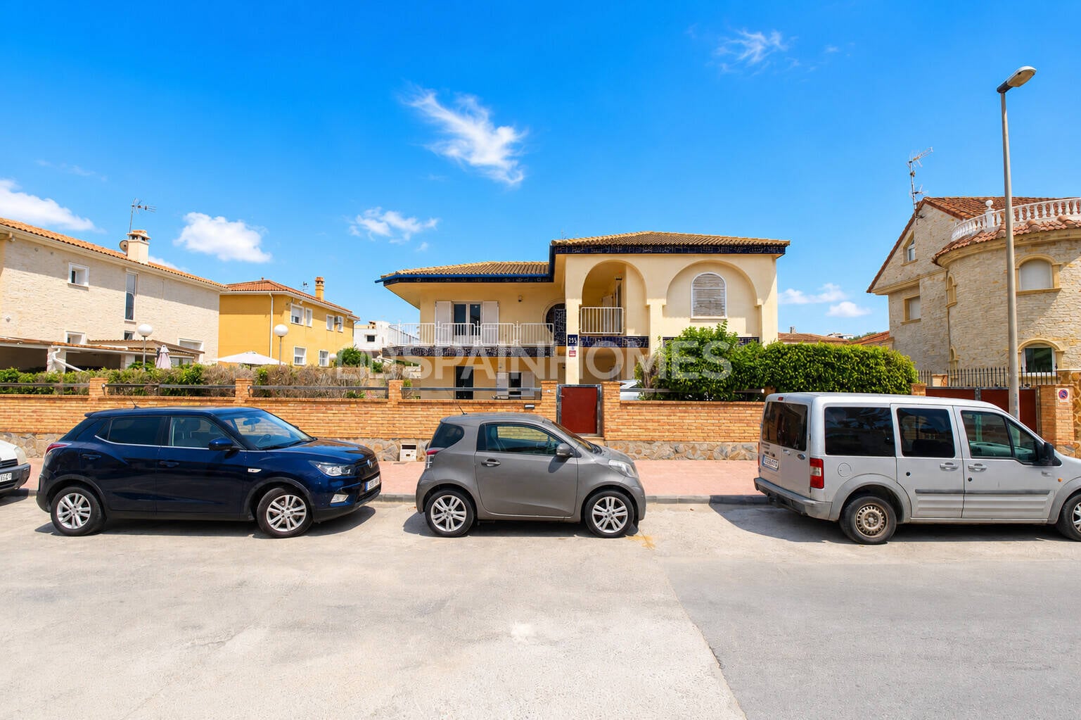 Villa in Orihuela, Alicante, Spain 5 bedrooms, 329 sq.m. No. 177909