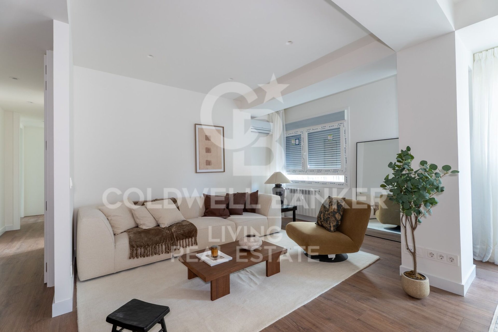Apartment à Madrid, Espagne 2 chambres,  No. 156898