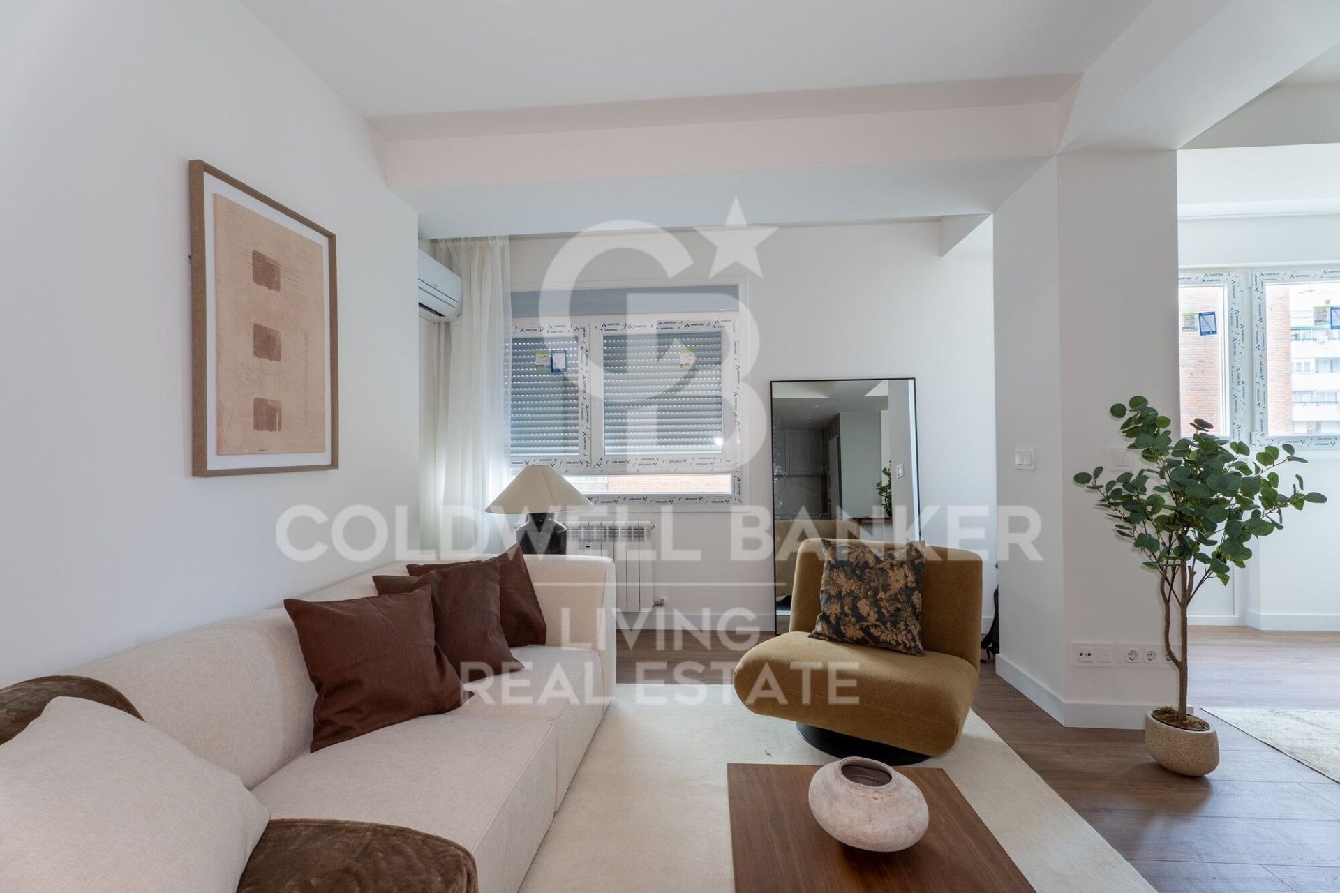 Apartment à Madrid, Espagne 2 chambres,  No. 156898