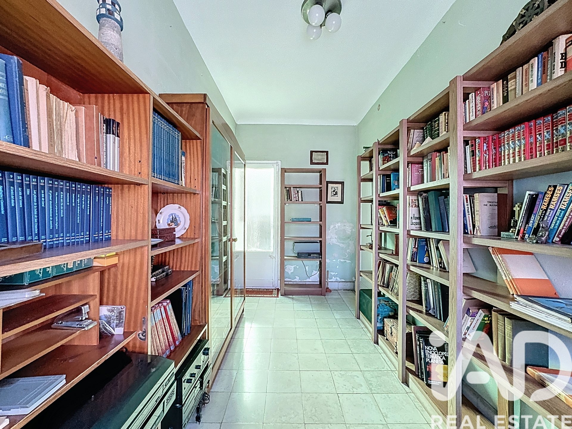 Rindu māja El Masnou, Barcelona, Spānijā 7 istabas, 224 m2 Nr. 172920