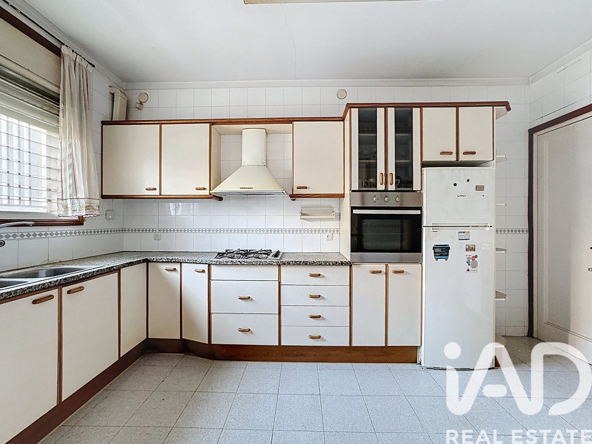 Rindu māja El Masnou, Barcelona, Spānijā 7 istabas, 224 m2 Nr. 172920