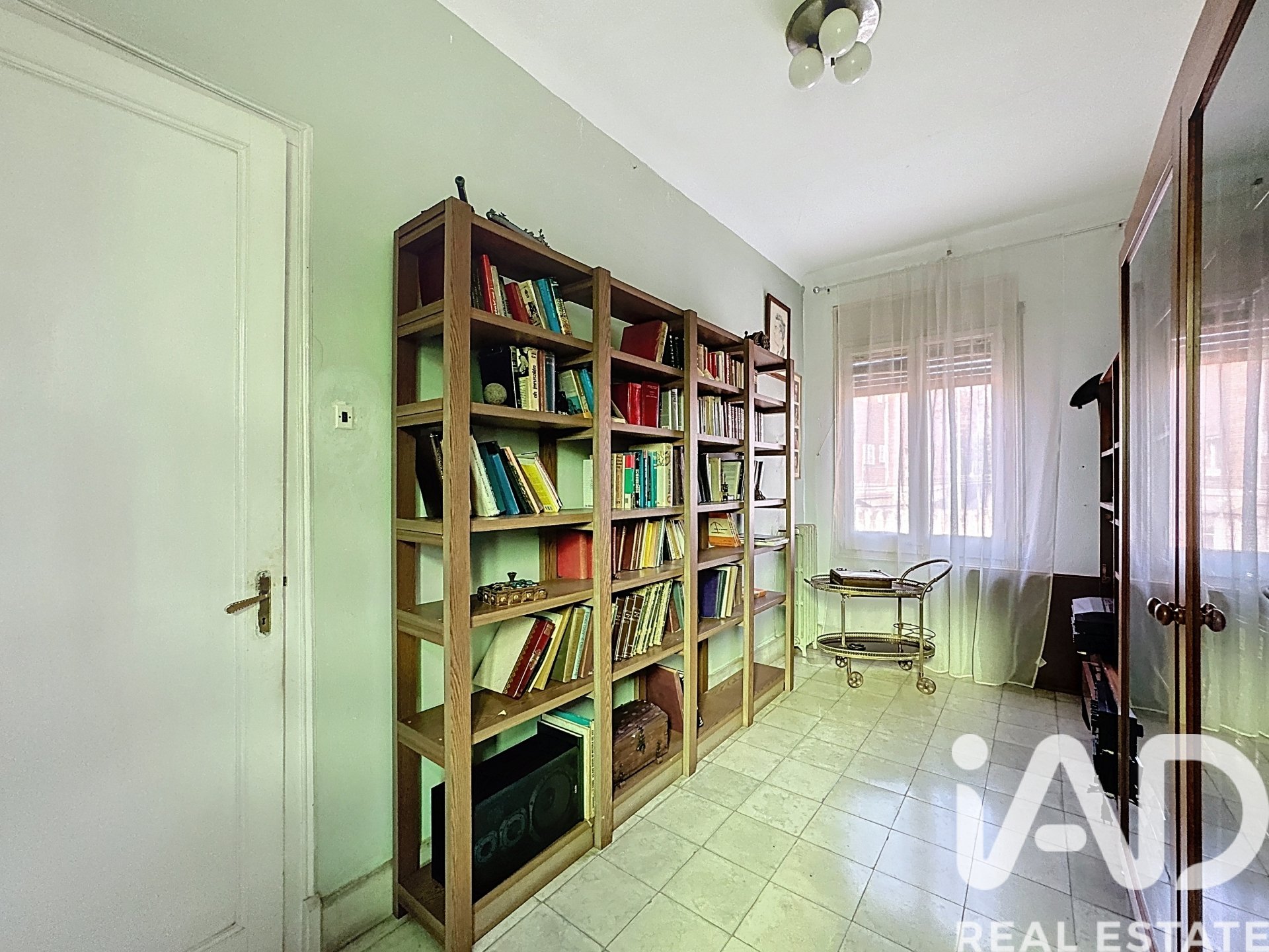 Rindu māja El Masnou, Barcelona, Spānijā 7 istabas, 224 m2 Nr. 172920
